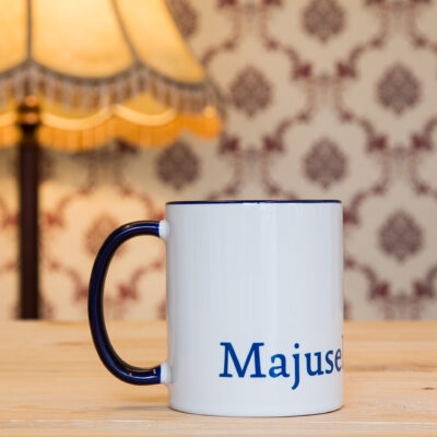 Majusebetter <br/>Fein eefler Tass op eefler Platt.
