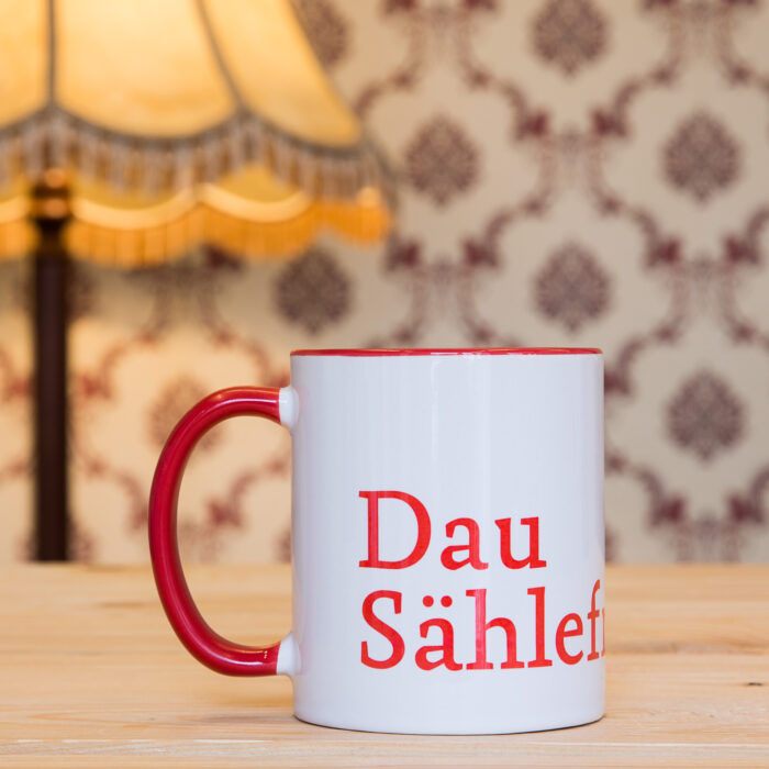 Dau Sählefruh!Fein eefler Tass op eefler Platt.