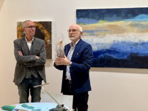 Siegfries Czernohorsky bedankt sich bei Paul Bies